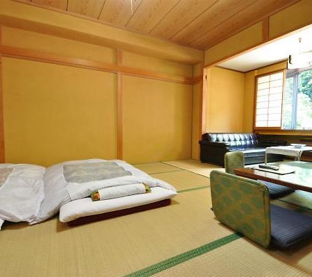 Yumoto Rakuzenso Hotel Numata  Zewnętrze zdjęcie