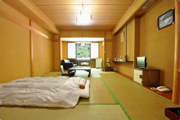 Yumoto Rakuzenso Hotel Numata  Zewnętrze zdjęcie
